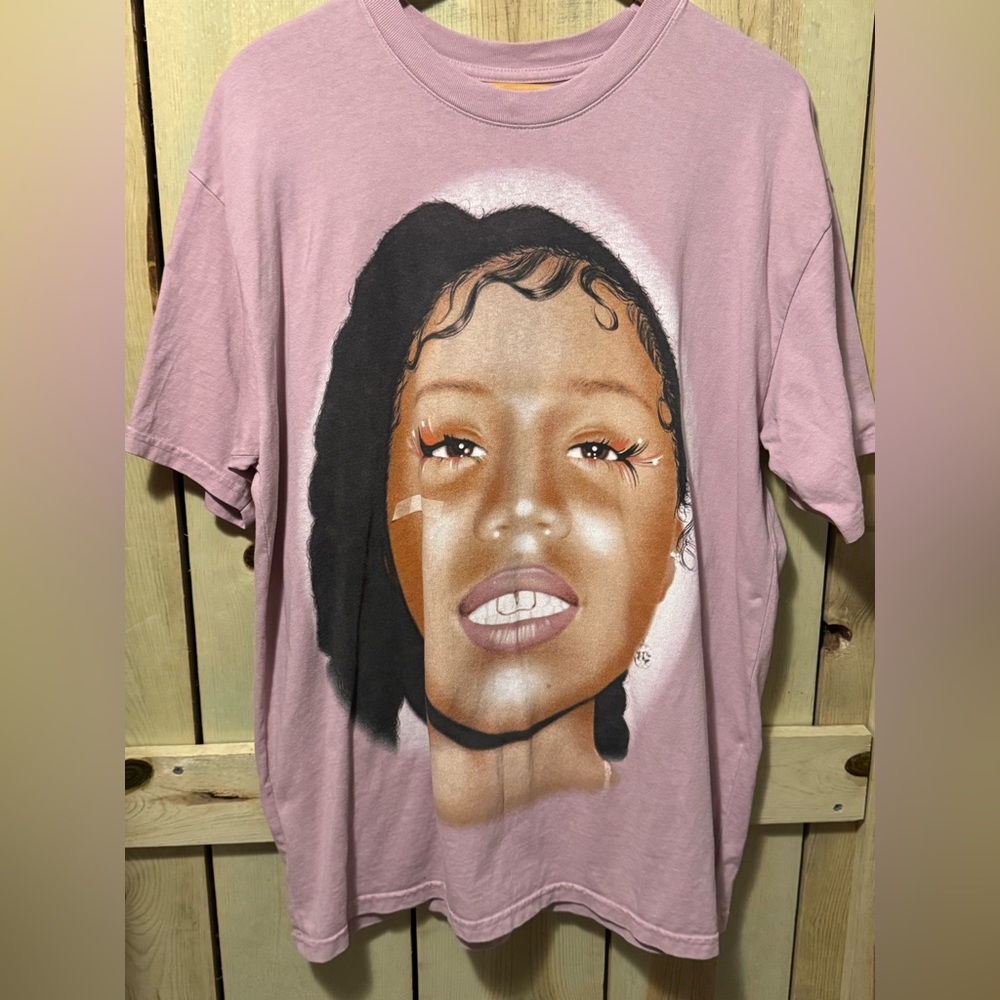 Drake IAAB tee